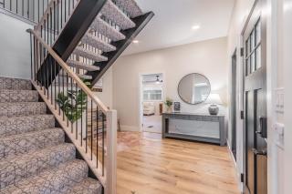 Pickleball Court Ping-Pong Fun Fireplace, Hot Tub Spacious Location Huge - Plano - 7