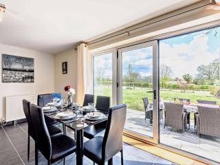 Hill Farm Barn - Damerham - 8