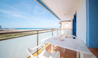 R155 - Apartamento Frente al Mar en Coma-Ruga 2 - 0
