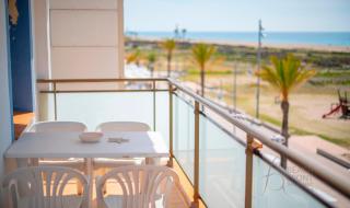 R155 - Apartamento Frente al Mar en Coma-Ruga 2 - 6