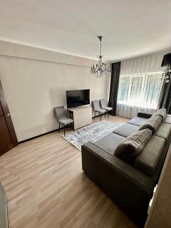 3-х комнатная квартира - Almaty - 0