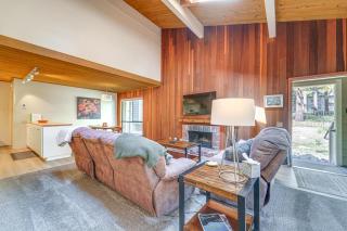 2 Mi to Beach Inviting Incline Village Escape - 7