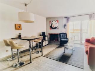 Ferienwohnung nahe Strand, Stadt und Yachthafen - frisch renoviert - Roses - 6