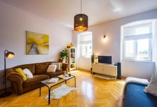 Happy Home - Rijeka - 2
