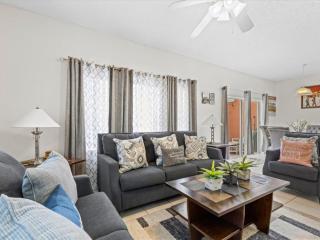 Minutes from Disney Private Pool 113PB home - Kissimmee - 2