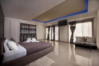 Villa Black White Dassia - Dassia - 6