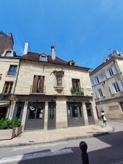 *Monge Zola* - Dijon - 8