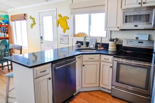 Sunray Cottage - Surf City - 7