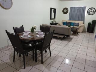 Iguanna's House - San Carlos - 1