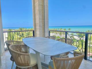 Beautiful Beachfront Penthouse At Cap Cana - Punta Cana - 0