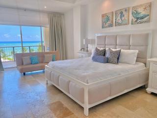 Beautiful Beachfront Penthouse At Cap Cana - Punta Cana - 3