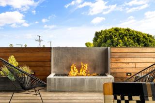 Venice Rooftop 5bd 4 bt steps from the beach - 8