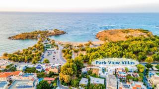 Park View and near the Sea Villa with Private Pool 1 - 7