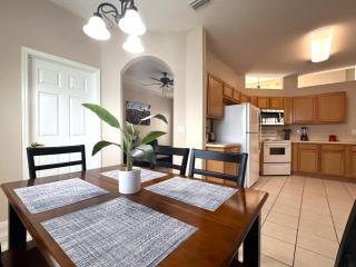 Amazing Villa 4Bd with Pool in a gated comm, 160 villa - Haines City - 9