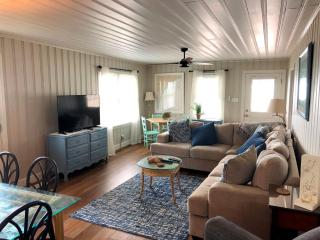 The Playhouse - Surf City - 7