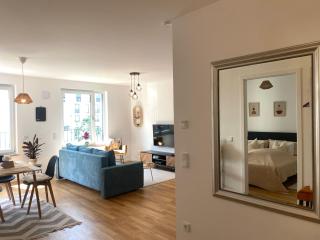 Apartment am Flughafen, Glasfaser-Internet, Waschmaschine - Schönefeld - 3