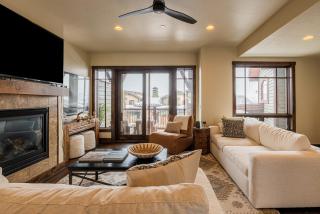 Summer Mountain Luxury - Townhome with Hot Tub & Year-Round Fun in Park City Fairway Springs - 5