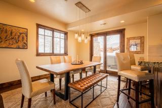 Summer Mountain Luxury - Townhome with Hot Tub & Year-Round Fun in Park City Fairway Springs - Park City - 1