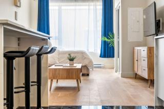 DownTown King Suite - Montreal - 4