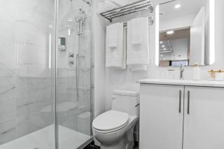 Central Suite with Balcony - Montreal - 7