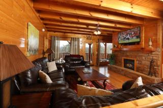 Ridgetop Theater Lodge - Sevierville - 3
