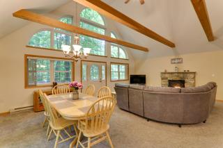 Deck and Resort Amenities Arrowhead Lake Home! - Pocono Lake - 4