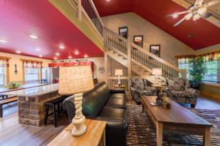Lap of Luxury by Eden Crest - Gatlinburg - 9
