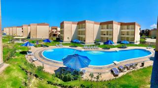 شاليه بمنتجع هلنان بورسعيد بورفؤاد عمارة 2 شقة Helnan Resid Portfoad Bld#2 Flat3 - - 6