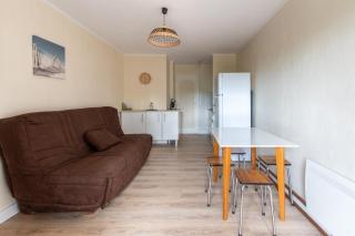 Le Cosmos avec Terrasse et Proche Plage et Commerces - 8