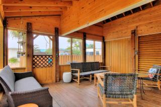 Centrally Located 5 Min to Beach Screen Porch - 6