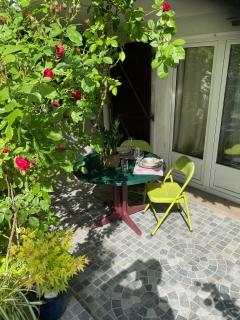 Studio avec terrasse charmante à -10mn du métro 4 - 2