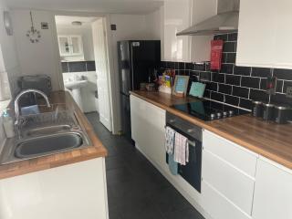 BeRo Terrace, only a minutes walk to the beach! - Withernsea - 1