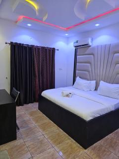 VHS Vinchee Suites - Lagos - 4