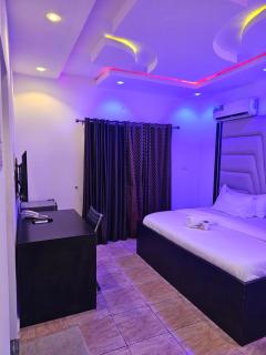 VHS Vinchee Suites - Lagos - 2