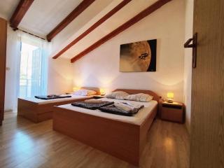 Apartments Bilo - Primošten - 1