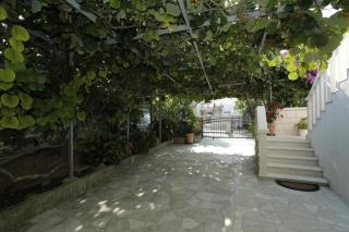 Apartments with parking space Supetar, Brac - 23147 - 3