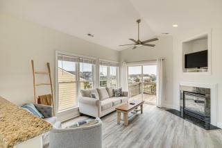 Inviting Atlantic Beach Townhome about half Mi to Ocean - Atlantic Beach - 7