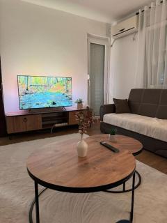 City Center Apartment - Gjakove - 7