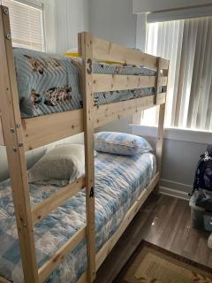LA Love Home - 9