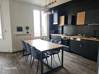 Appart 3 chambres avec terrasse 18m - 8 pers - 1 place de parking - Marsiglia - 2
