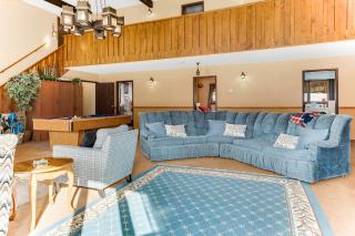 Star Hawk Springs Chateaux - Large 6 Bdrm Retreat - 3