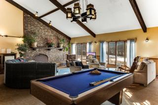 Star Hawk Springs Chateaux - Large 6 Bdrm Retreat - Fountain City - 2