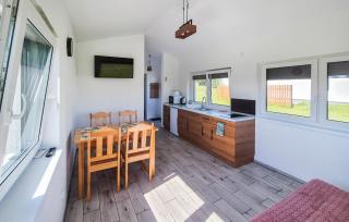 1 Bedroom Beautiful Home In Bedzino - Będzino - 7