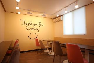 Gimhae Jangyu Stayin Hotel - Gimhae - 3