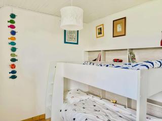 Maison typique proche plage de Kerleven et golf, calme, jardin reposant, services de conciergerie - FR-1-481-165 - 2