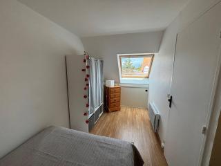 Duplex avec balcon, accès direct plage, parking privatif - FR-1-465-118 - Merville-Franceville-Plage - 4