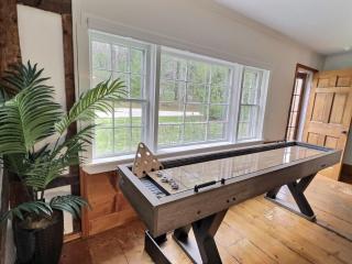 CountryBear- AC, Pool, Hot Tub, Fire Pit, Grill - Killington - 4