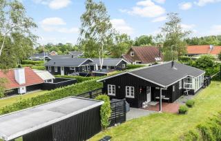 Cozy Home In Hadsund With Kitchen - Hadsund - 2