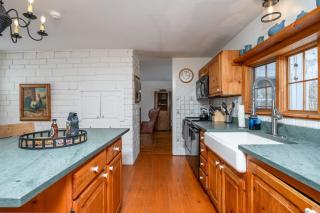 CountryBear- AC, Pool, Hot Tub, Fire Pit, Grill - Killington - 3