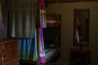 Hangten's Surf Skate Hostel - 9